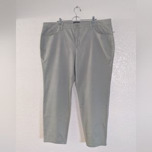 Charter Club Bristol Skinny Ankle Jeans NWT 24W